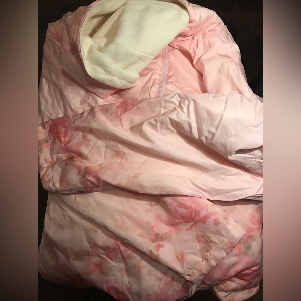 Large Pink Floral Hooded Jacket New With Tags